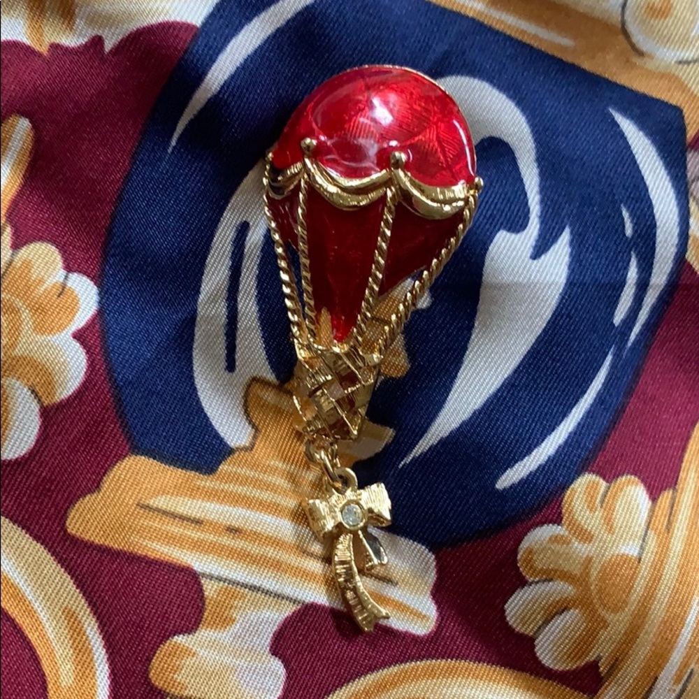 Vintage Hot Air Balloon Brooch Pin